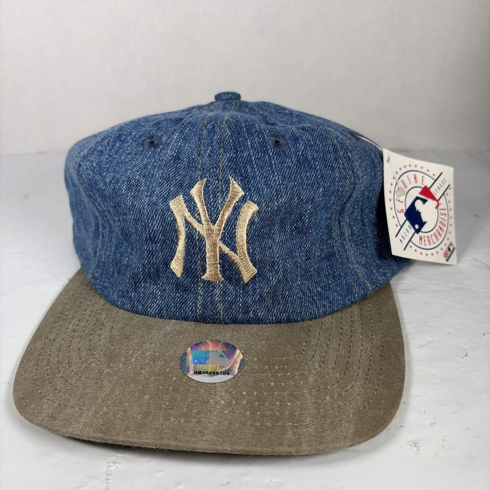 Deadstock Logo 7 New York Yankees Blue Denim MLB Strapback Hat NWT